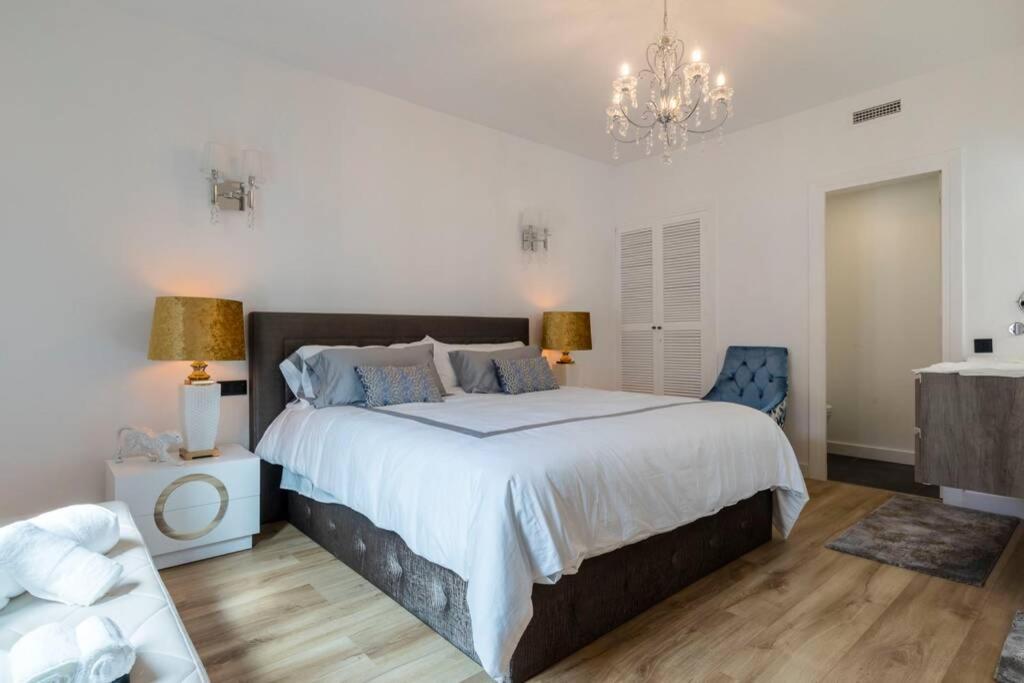 Puerto Banus Second Line, Luxury Apartement Marbella Bagian luar foto