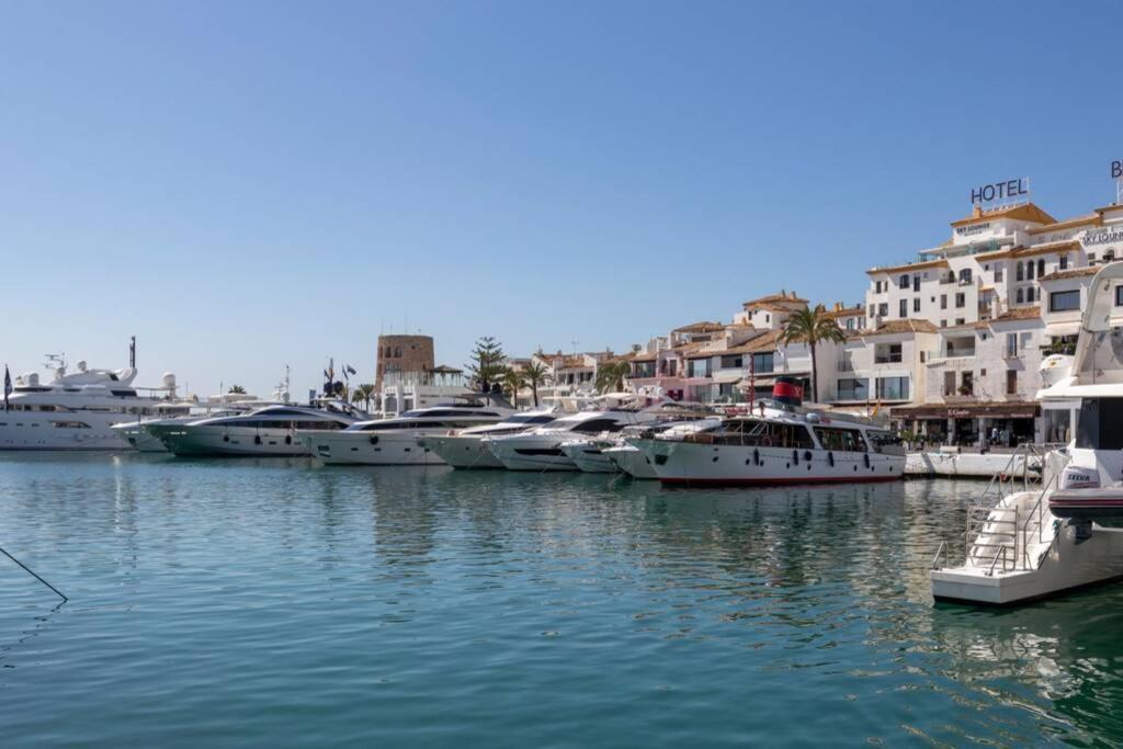 Puerto Banus Second Line, Luxury Apartement Marbella Bagian luar foto
