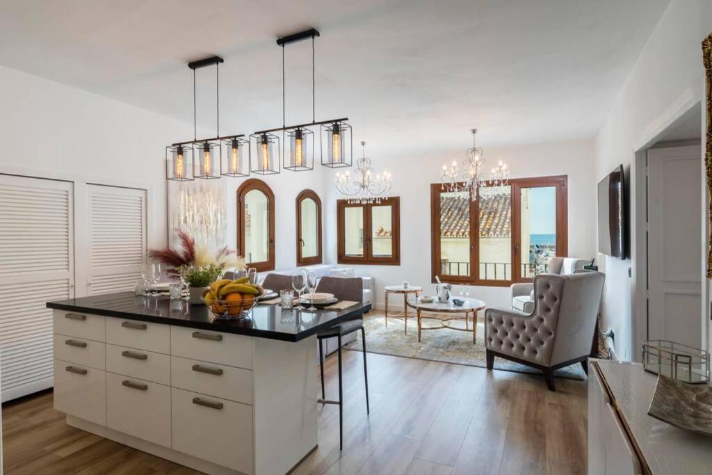 Puerto Banus Second Line, Luxury Apartement Marbella Bagian luar foto